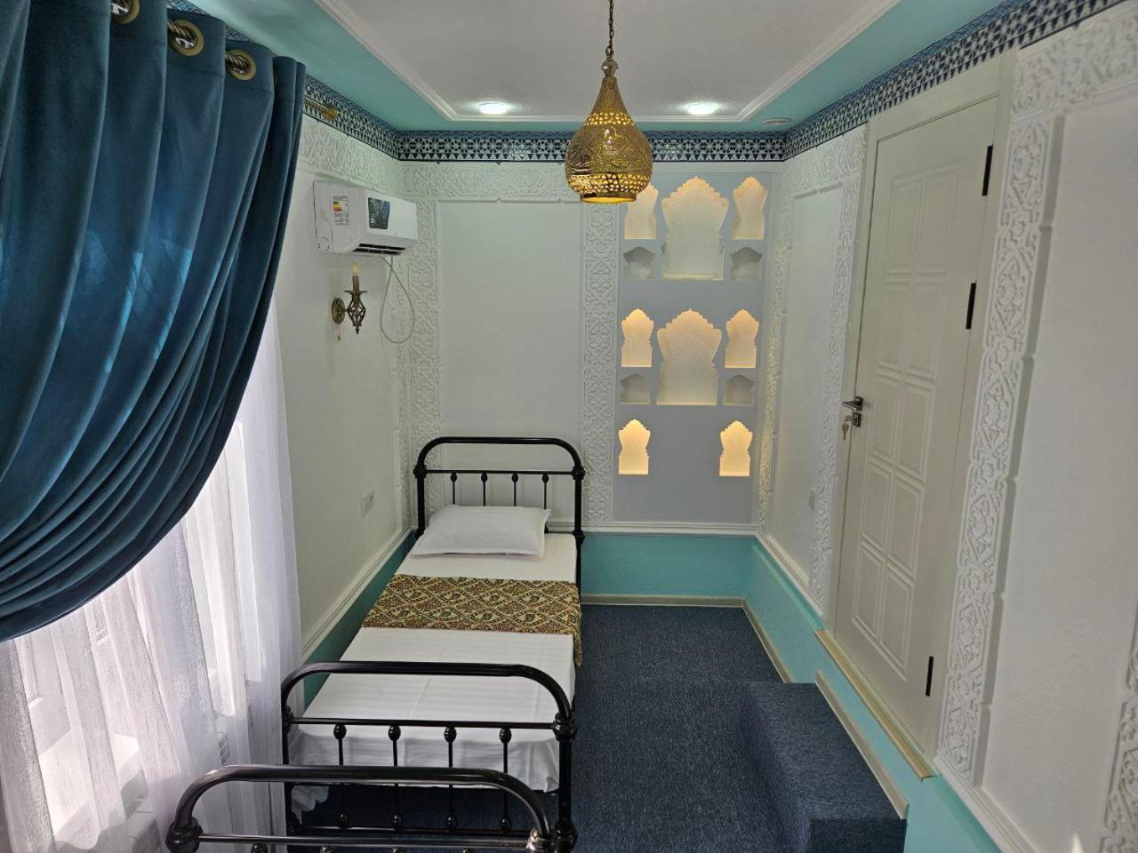Guest House Gula Samarkand Bagian luar foto